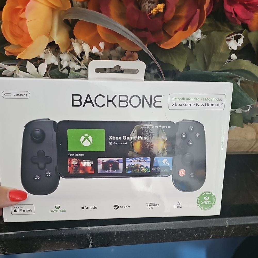 BACKBONE NWOT SEALED IN PLASTIC One Black Mobile Gaming Controller for iPhone